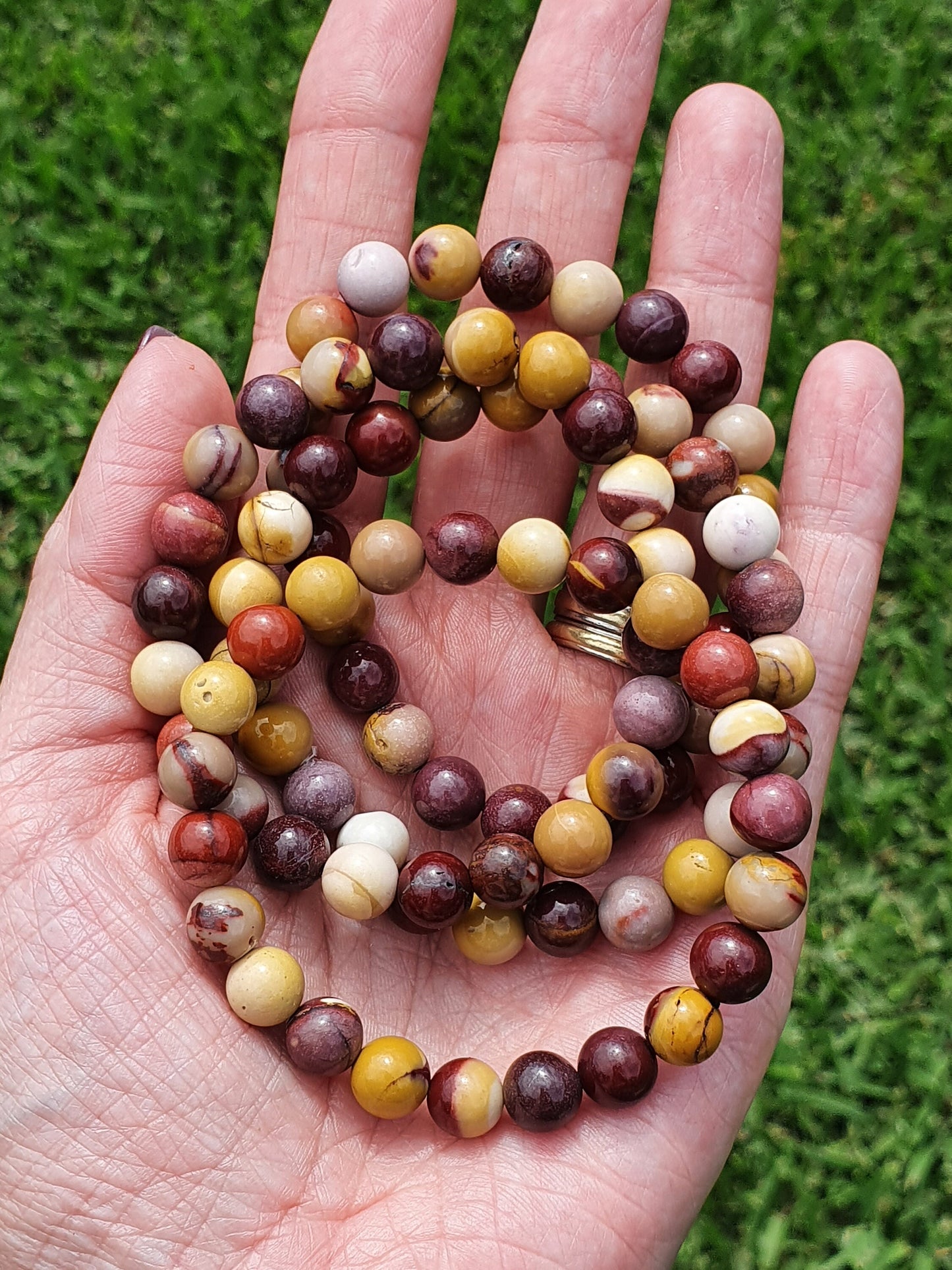 Mookaite 8mm bead bracelet