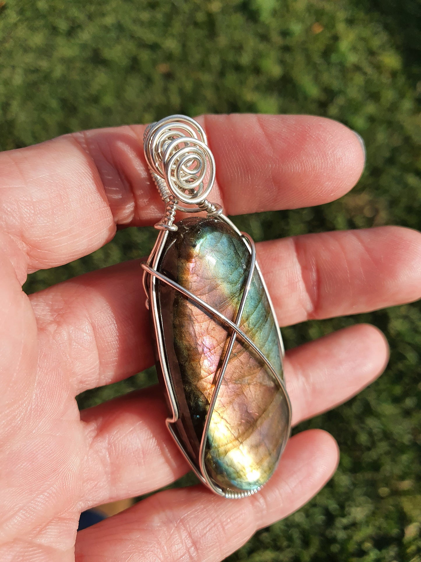 Rainbow Labradorite pendant