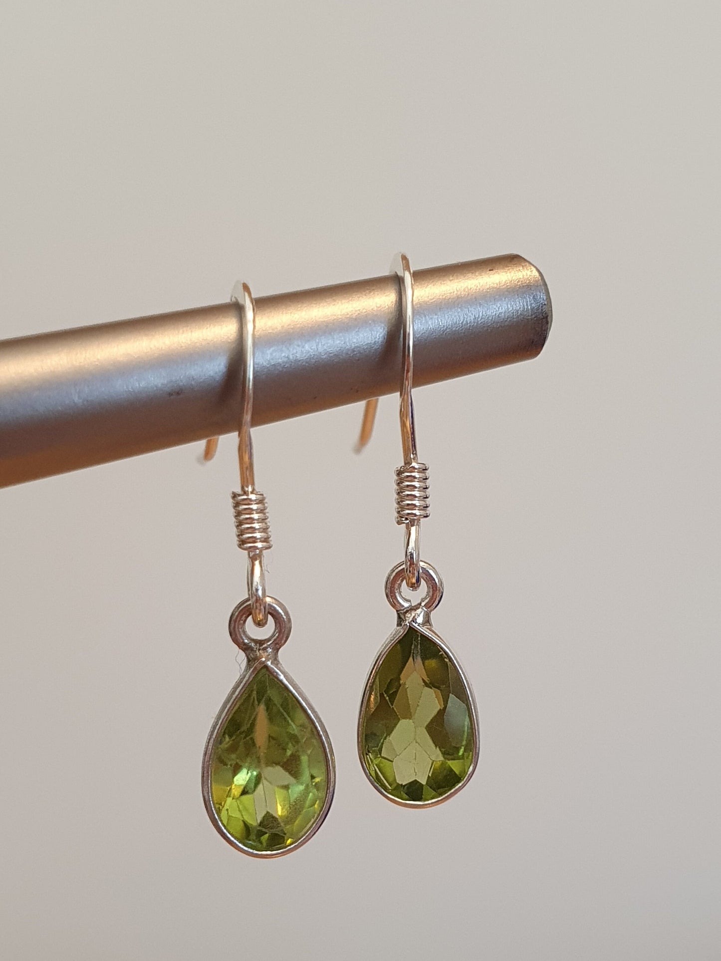 Gem drop earring